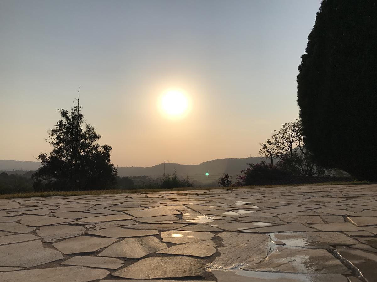 Linda Chacara Com Piscina Villa Atibaia Bagian luar foto